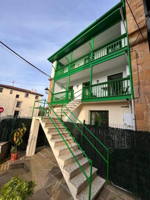 柯米拉斯El Balcon De Bolingas公寓 外观 照片